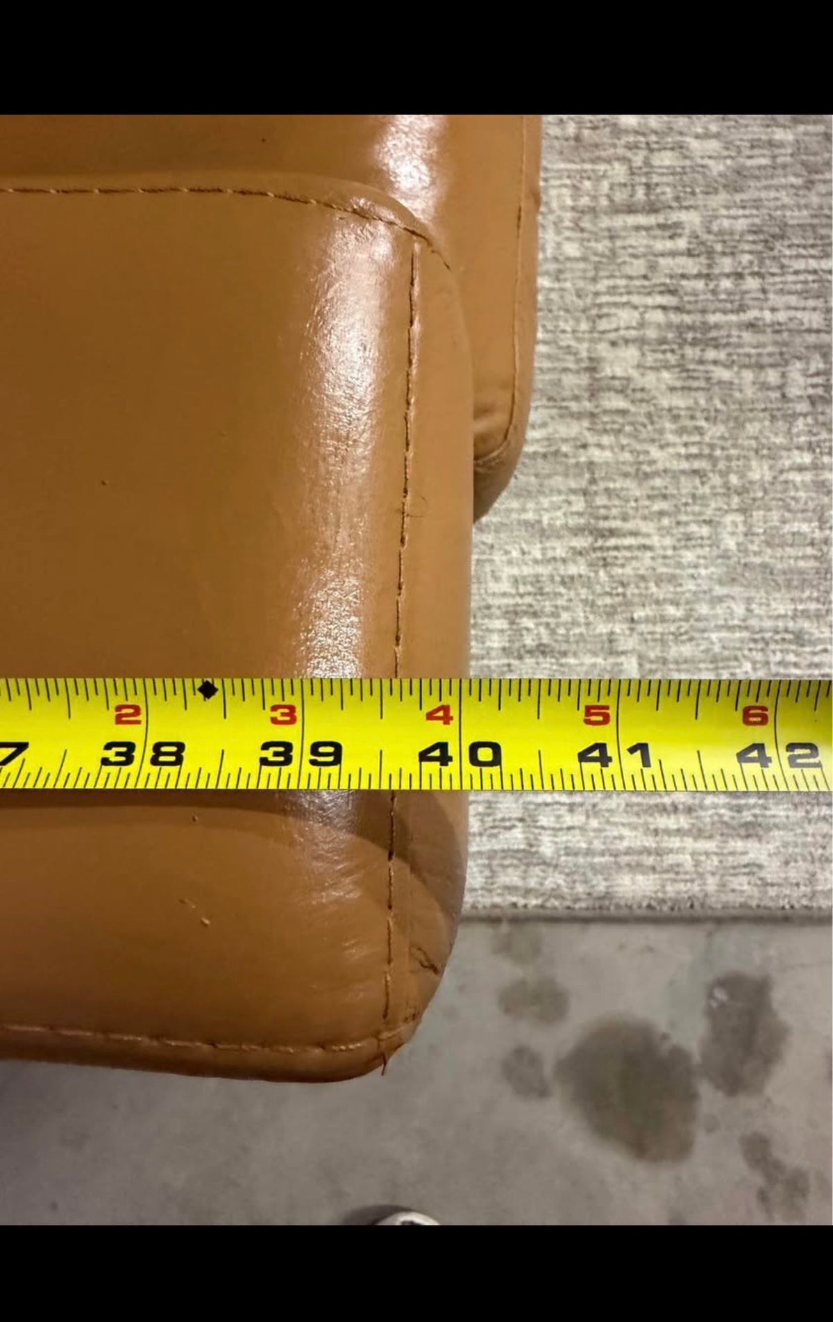 🛋️ Genuine Leather Sofa