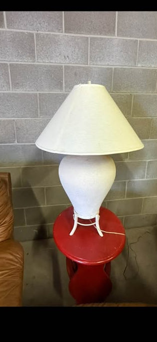 🤍 Large Vintage White Table Lamp